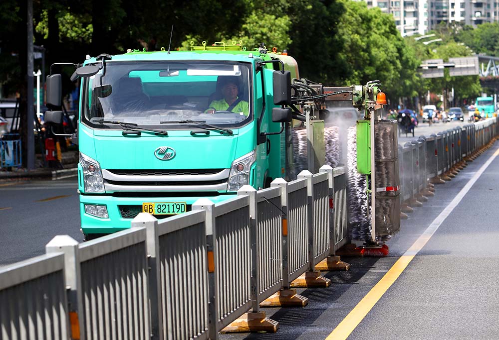 道路清扫的成本如何分配和影响城市预算? 道路清扫的成本如何分配和影响城市预算?