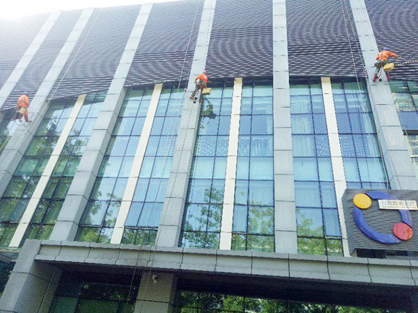 物业城市服务的特点和服务内容 物业城市服务的特点和服务内容